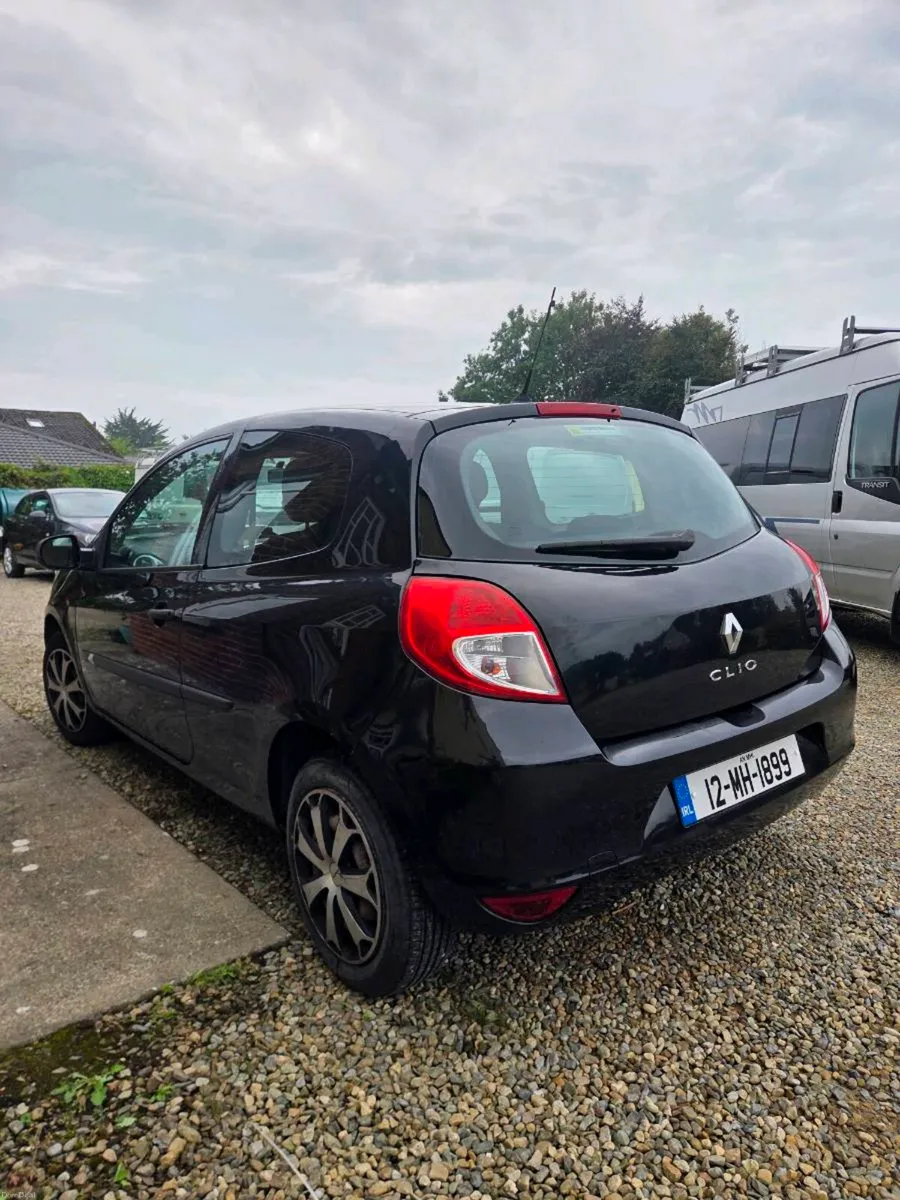Renault Clio ( new nct ) ( low milage ) - Image 4