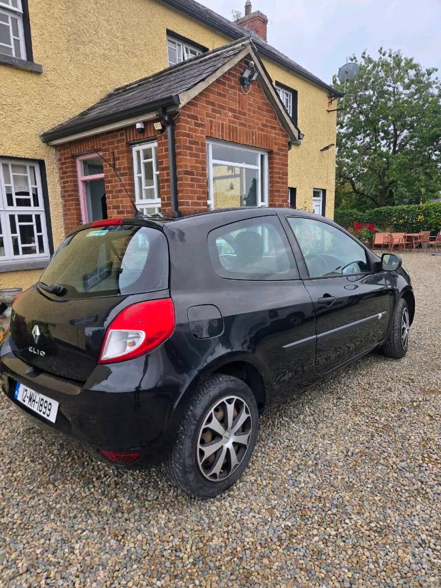 Renault Clio ( new nct ) ( low milage ) - Image 6