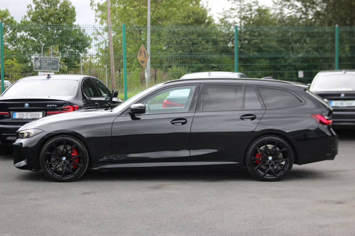 BMW 3-Series 2024 320 D MSPORT PRO ESTATE - Image 5