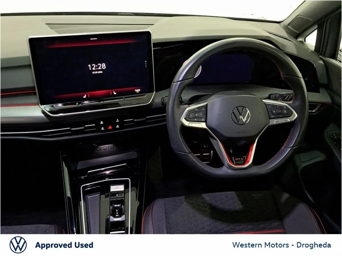 Volkswagen Golf GOLF GTI CLUBSPORT 2.0 TSI 300HP - Image 2