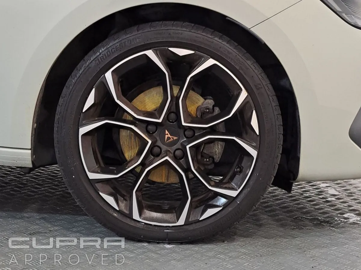 Cupra Leon Join the TRIBE SALE 1.5eTSI 150hp DSG - Image 6