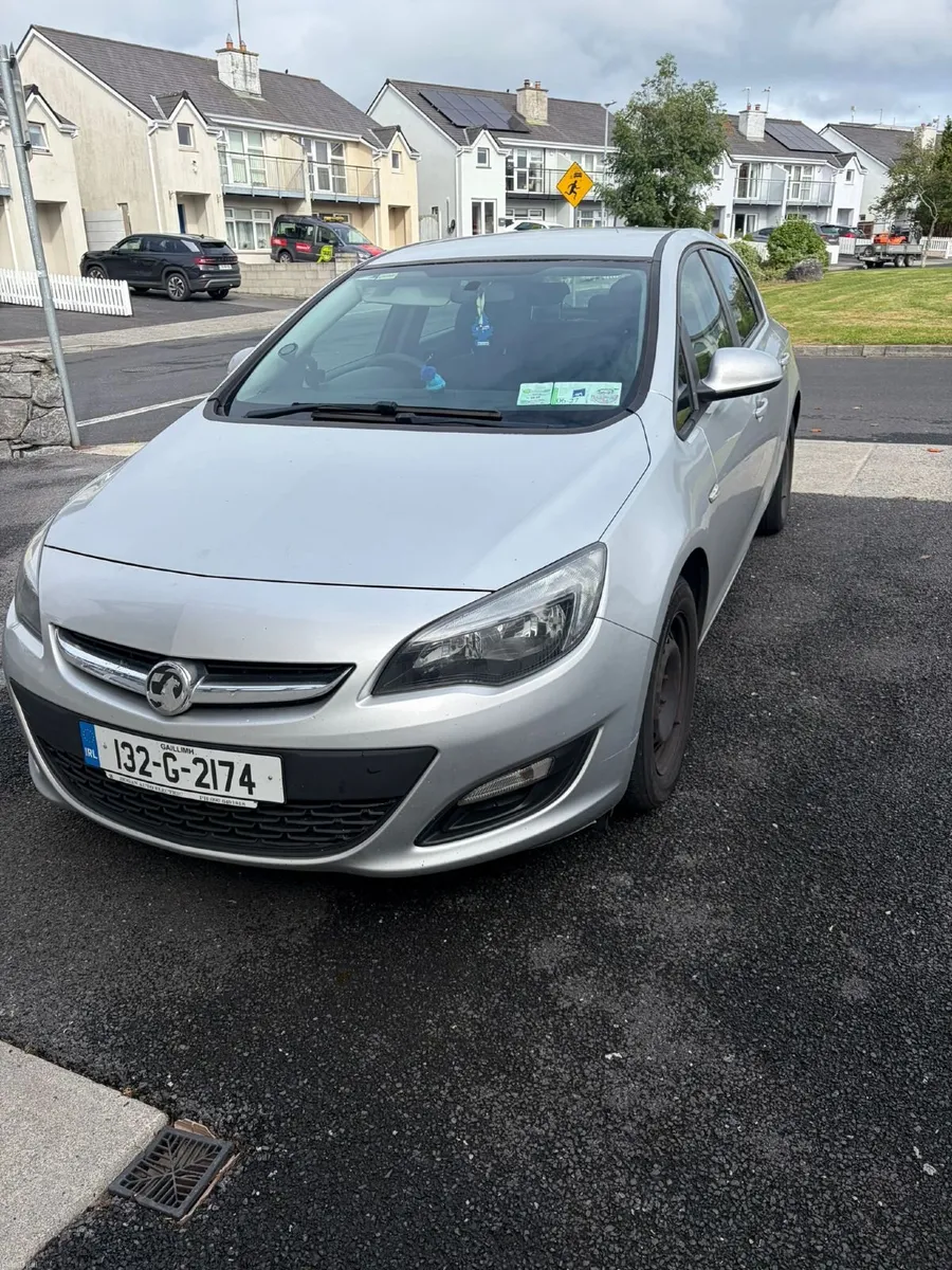 Vauxhall Astra 2013 - Image 4