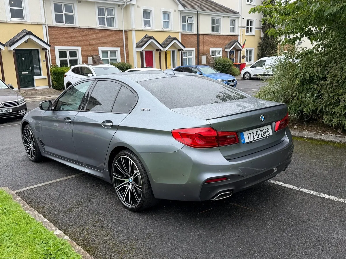 Car - Image 5