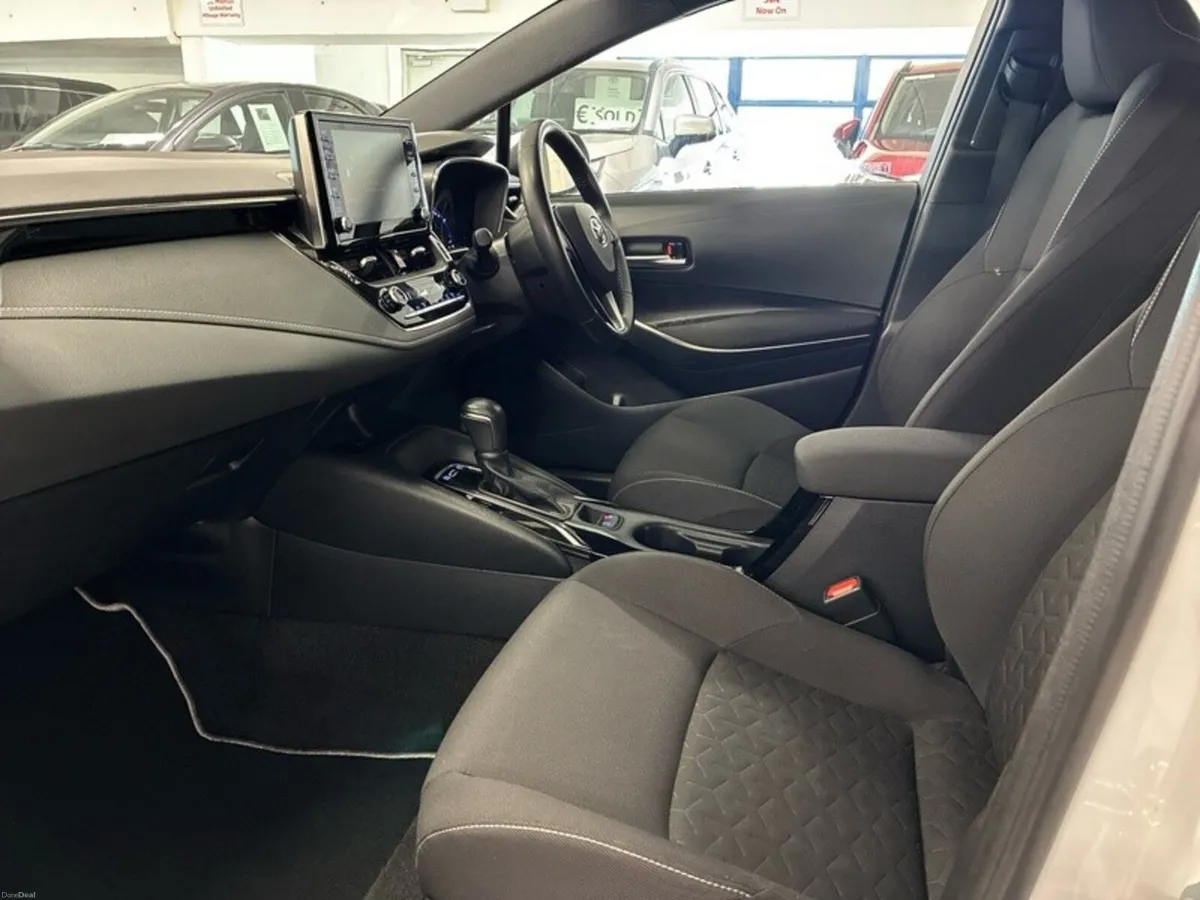 Toyota Corolla HYBRID LUNA H/B - Image 6