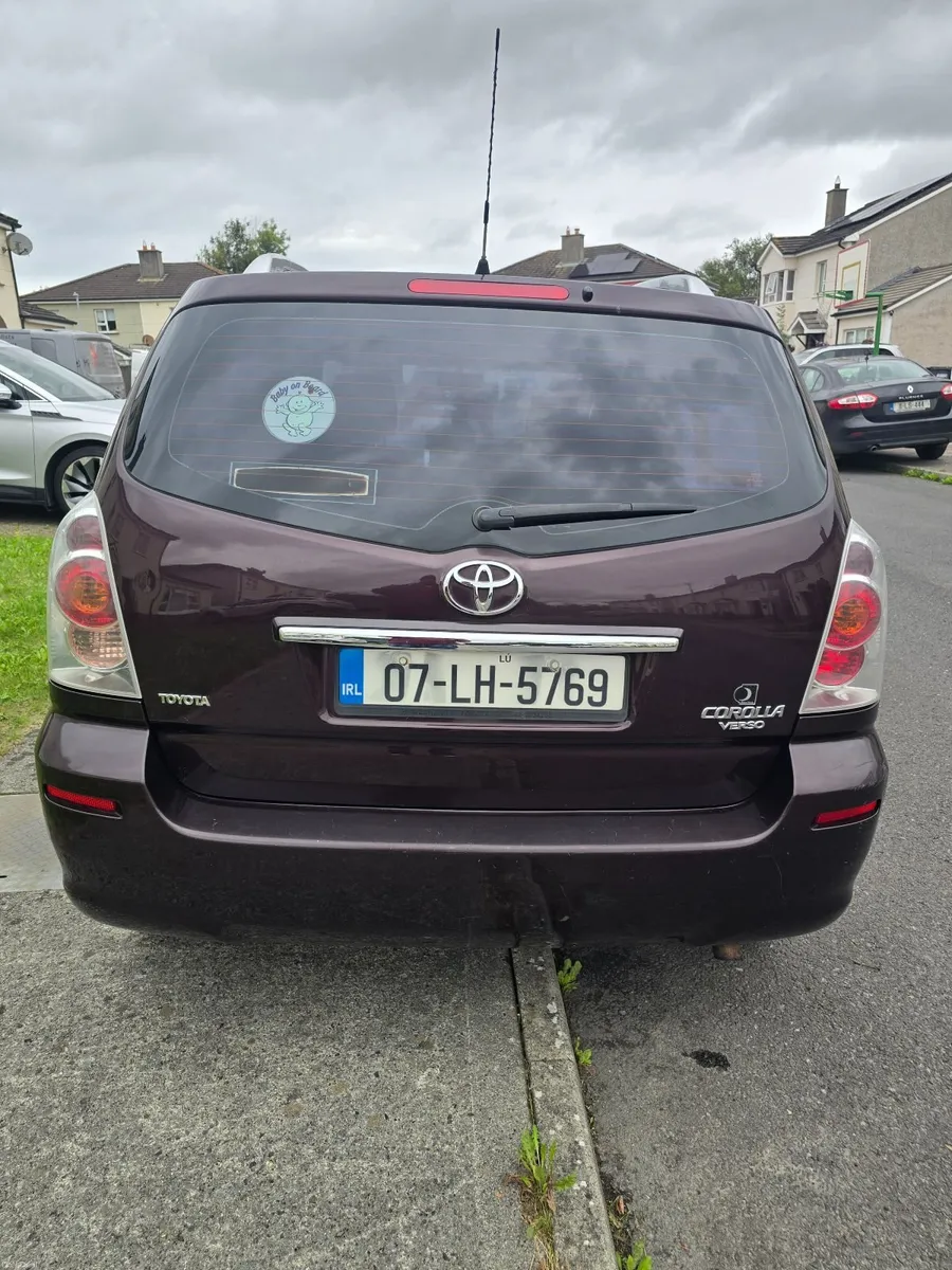 Toyota Corolla 2007 - Image 2