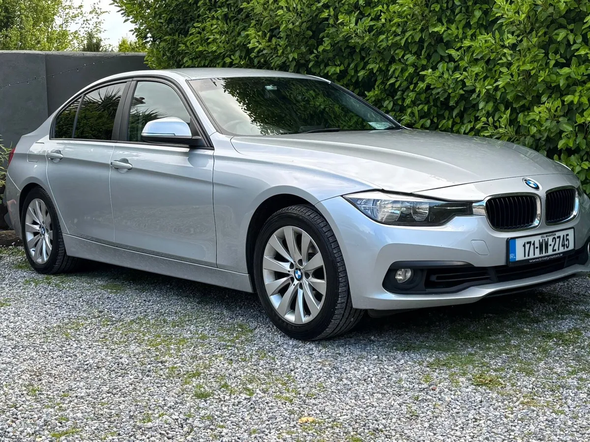 Car - Image 1