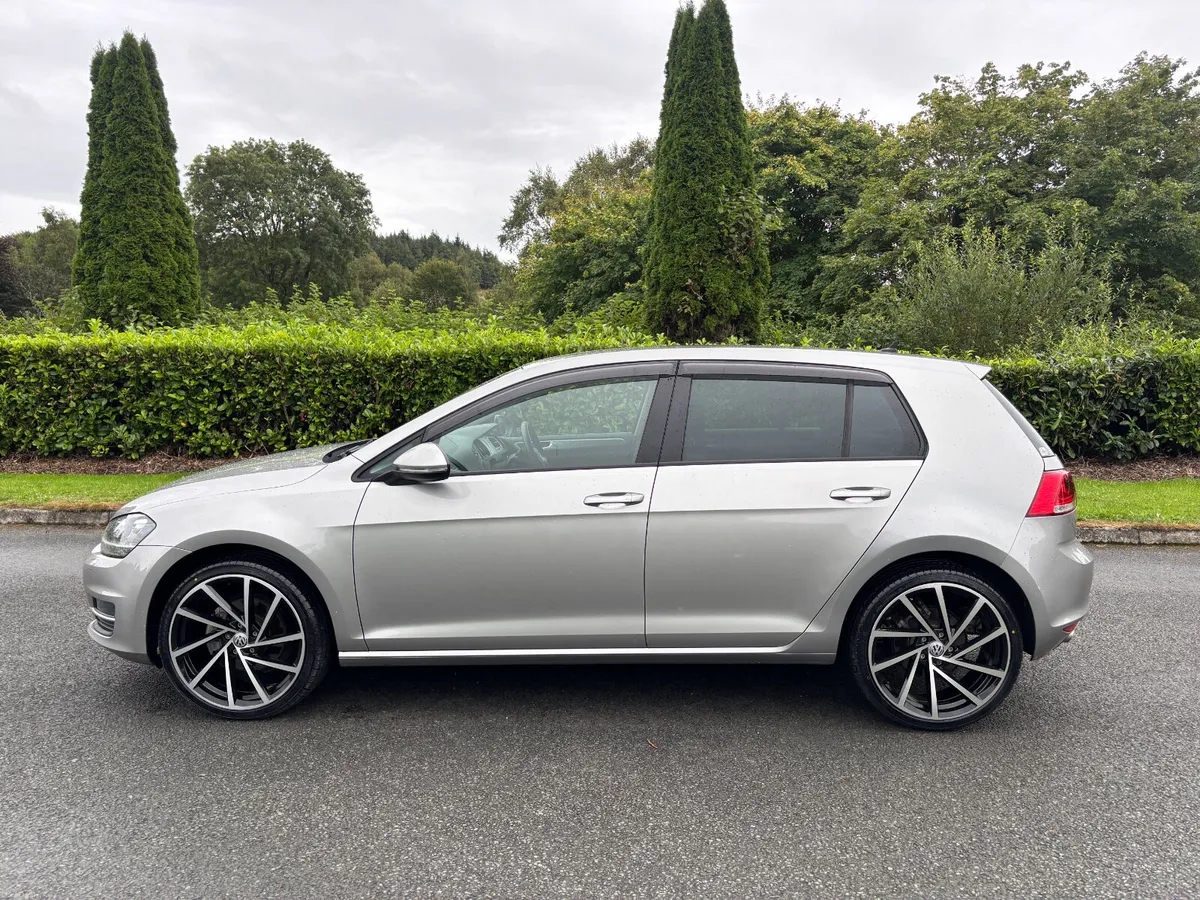 VOLKSWAGEN GOLF 1.2 TSI AUTO 2016 - Image 5