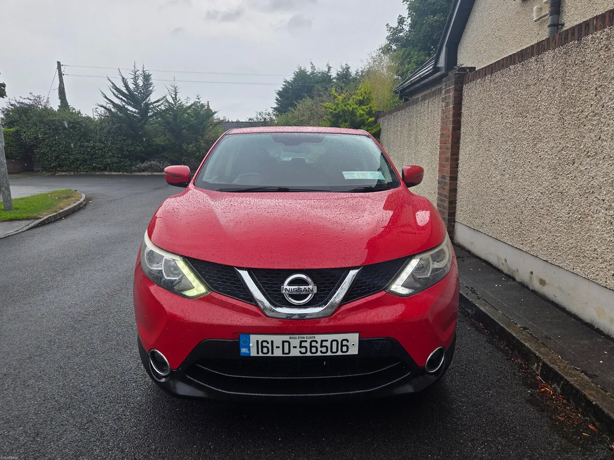 Nissan Qashqai 1.5d SV, Long nct,and taxed - Image 2