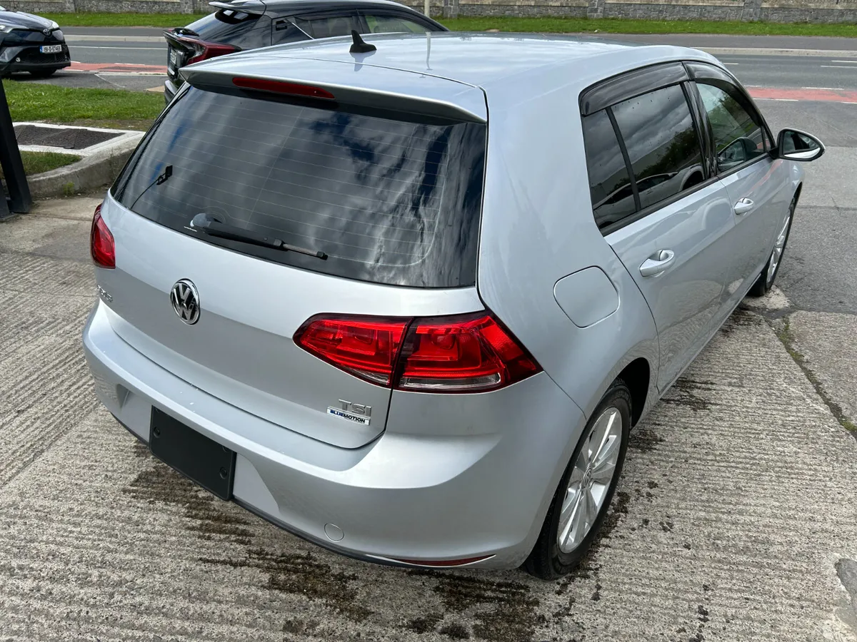 VOLKSWAGEN GOLF 2016, 1.2 TSI 5DR AUTO LOW KM - Image 4
