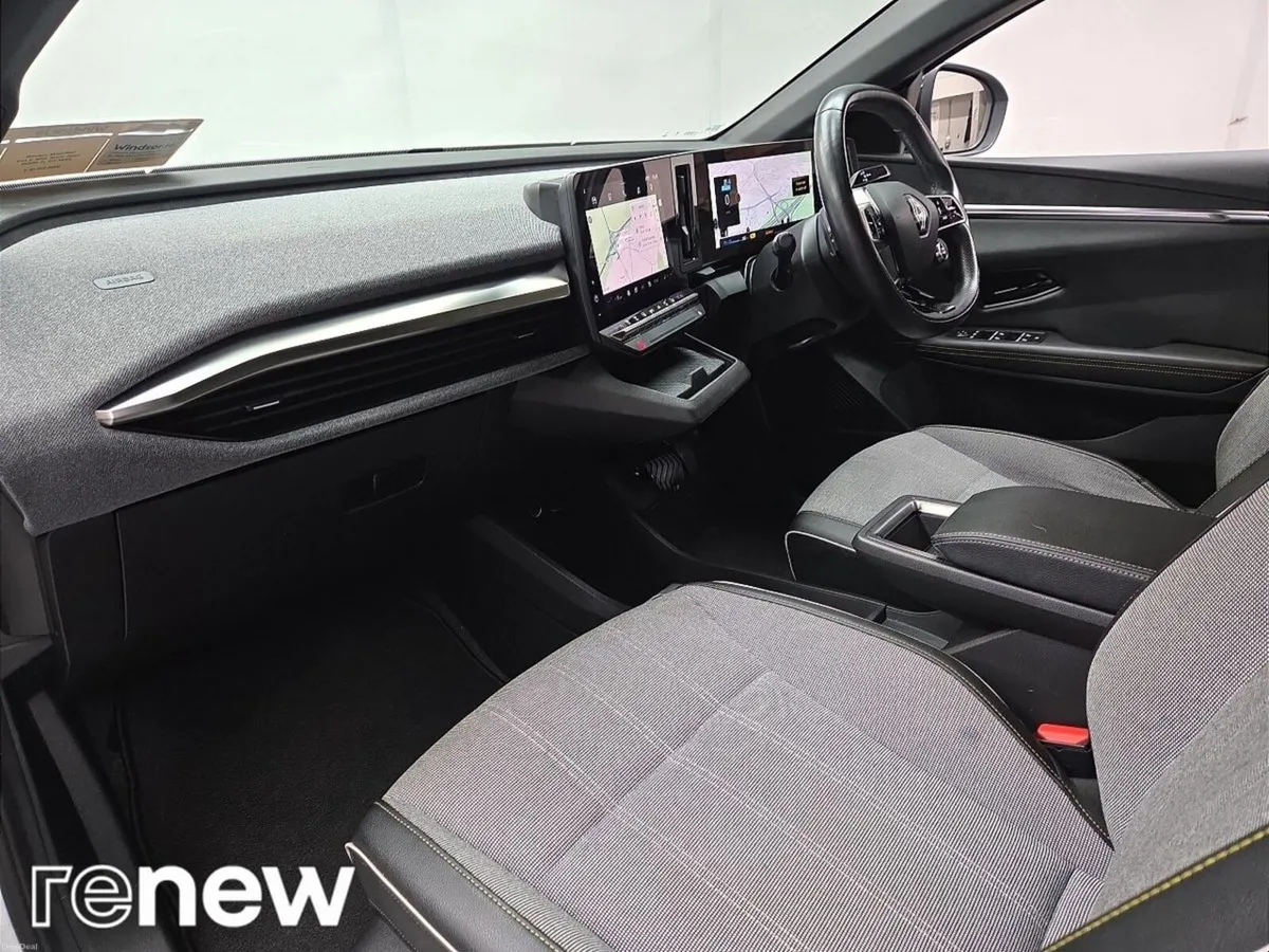 Renault Megane E-Tech EV60 220hp Techno - Image 5