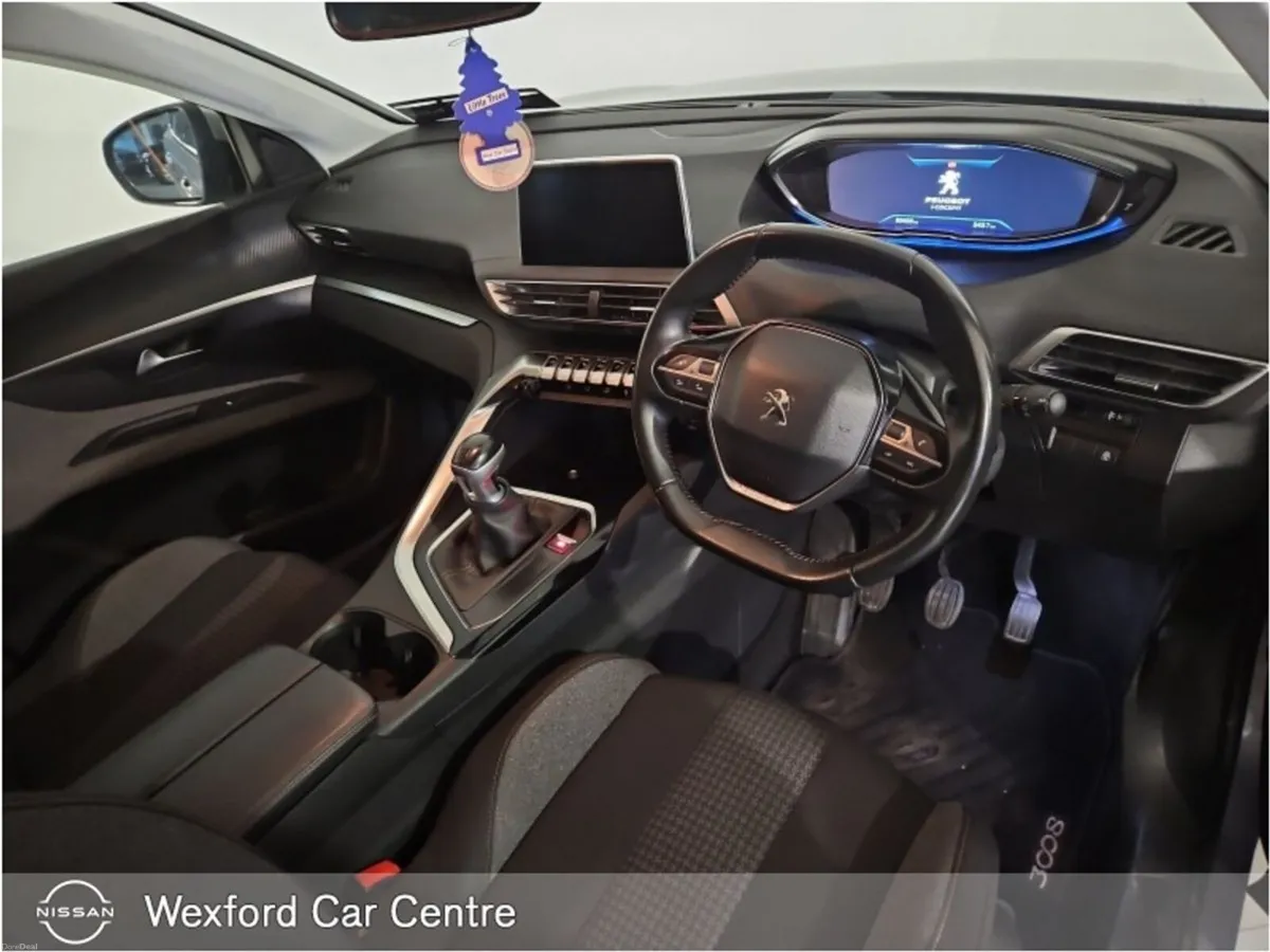 Peugeot 3008 1.2 PureTech 130bhp Active - Image 2
