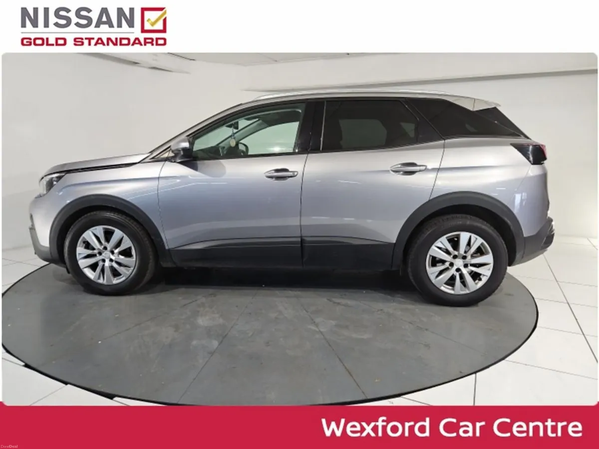 Peugeot 3008 1.2 PureTech 130bhp Active - Image 5