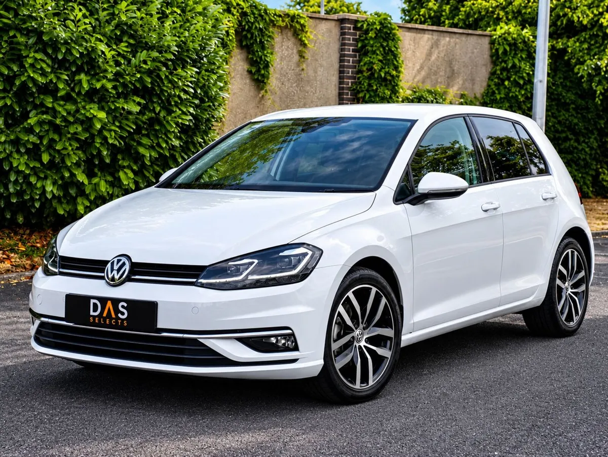 2019 Volkswagen Golf Highline Tech Edition 1.4 TSi - Image 6