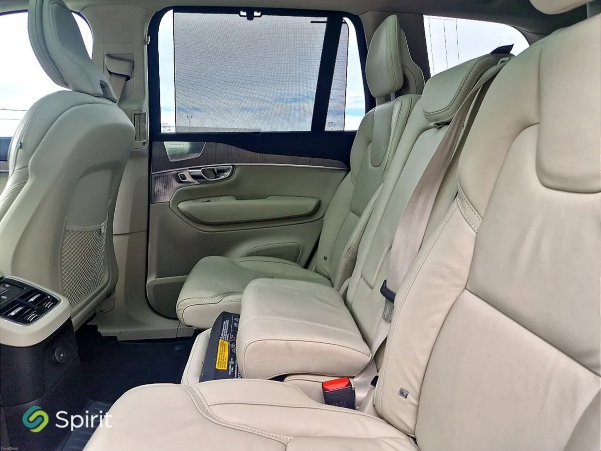 Volvo XC90 T8 Ultimate Plug In Hybrid - Image 5