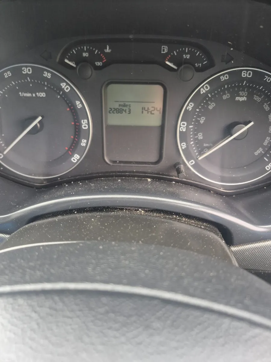 Skoda Octavia 2008 - Image 4