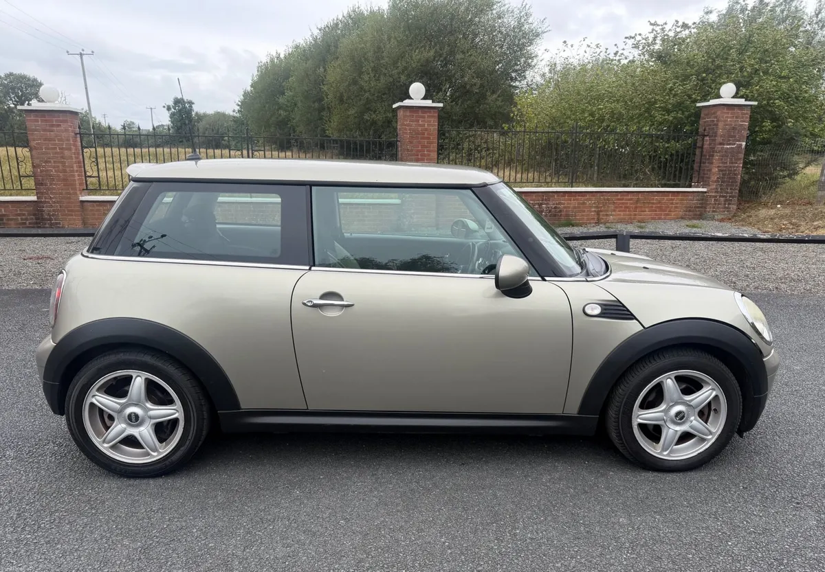 Mini Cooper Low Miles Taxed & Tested - Image 6