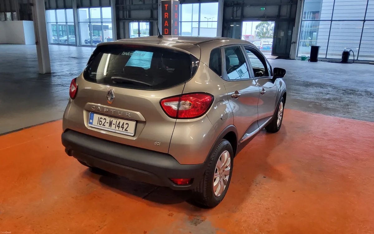 Renault Captur 2016 - Image 3