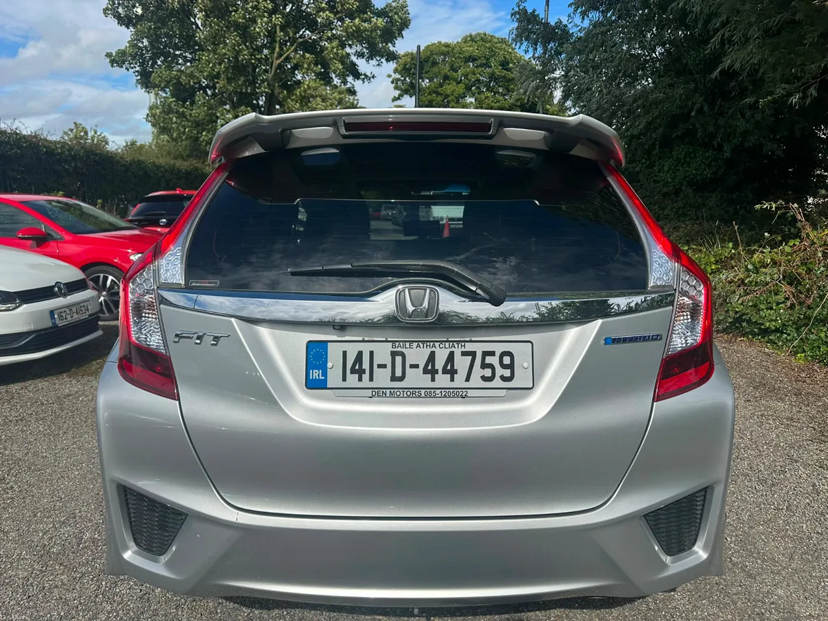 Honda Fit Hybrid S-Model - Image 6