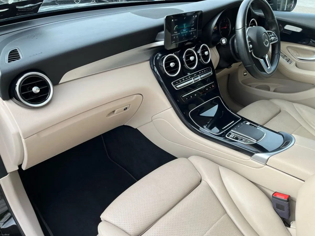 Mercedes-Benz GLC 200D SUV - Image 6