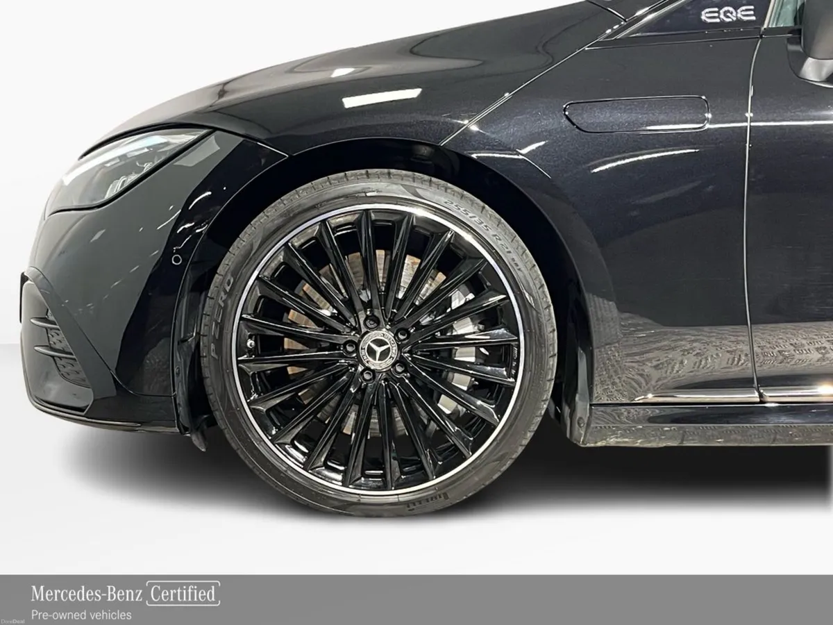 Mercedes-Benz EQE 300 - 21 Inch Alloys - Reversing - Image 5