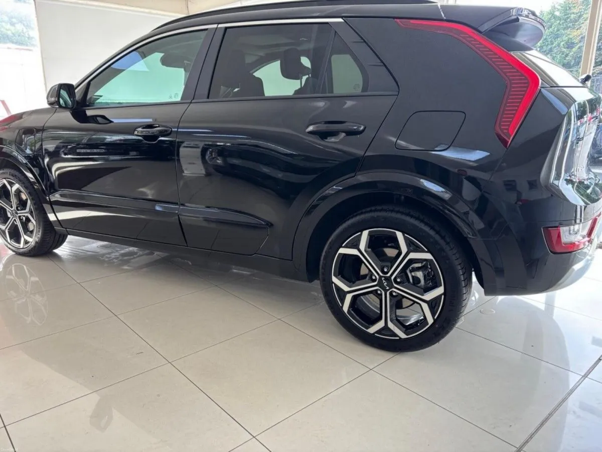 Kia Niro Niro K3 PHEV - Image 3