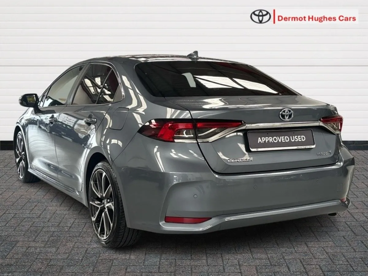 Toyota Corolla HYBRID SOL SALOON - Image 2