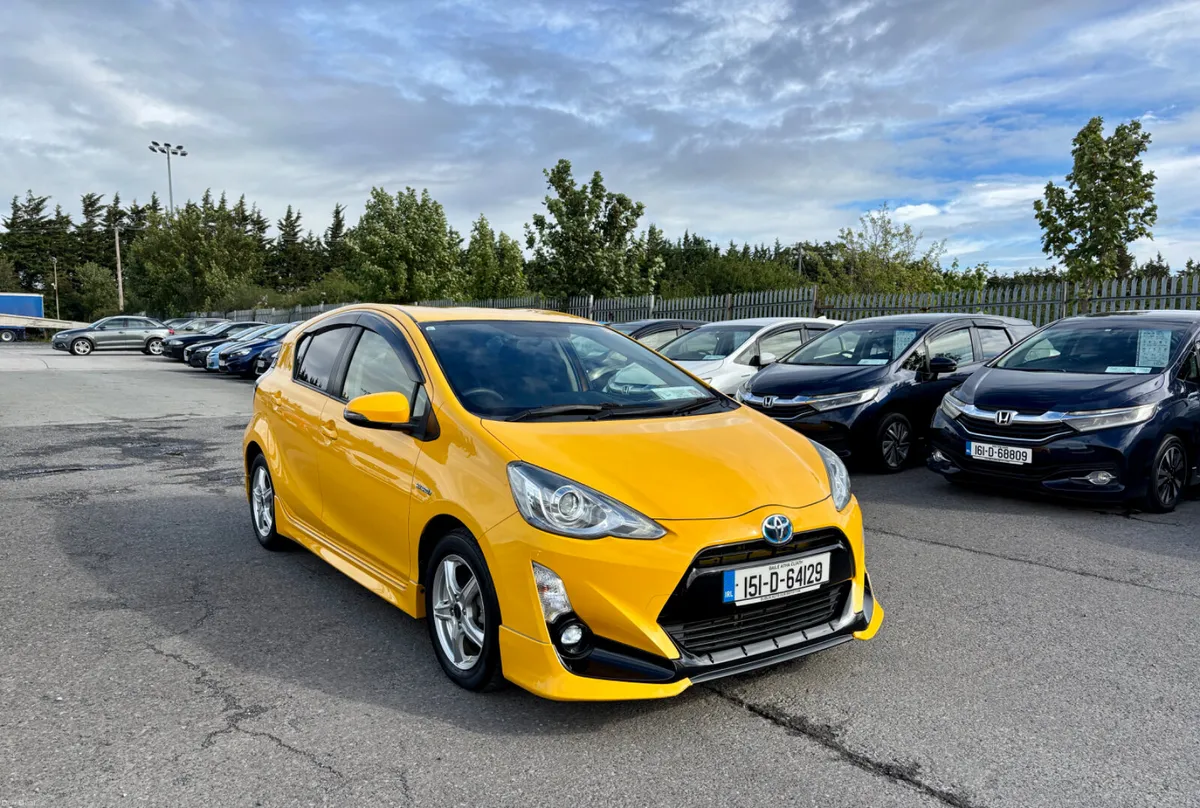TOYOTA  AQUA  2015 1.5 HYBRID - Image 3