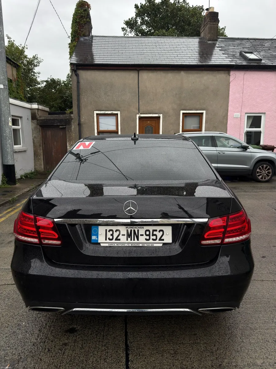 Mercedes-Benz E220d - Image 4