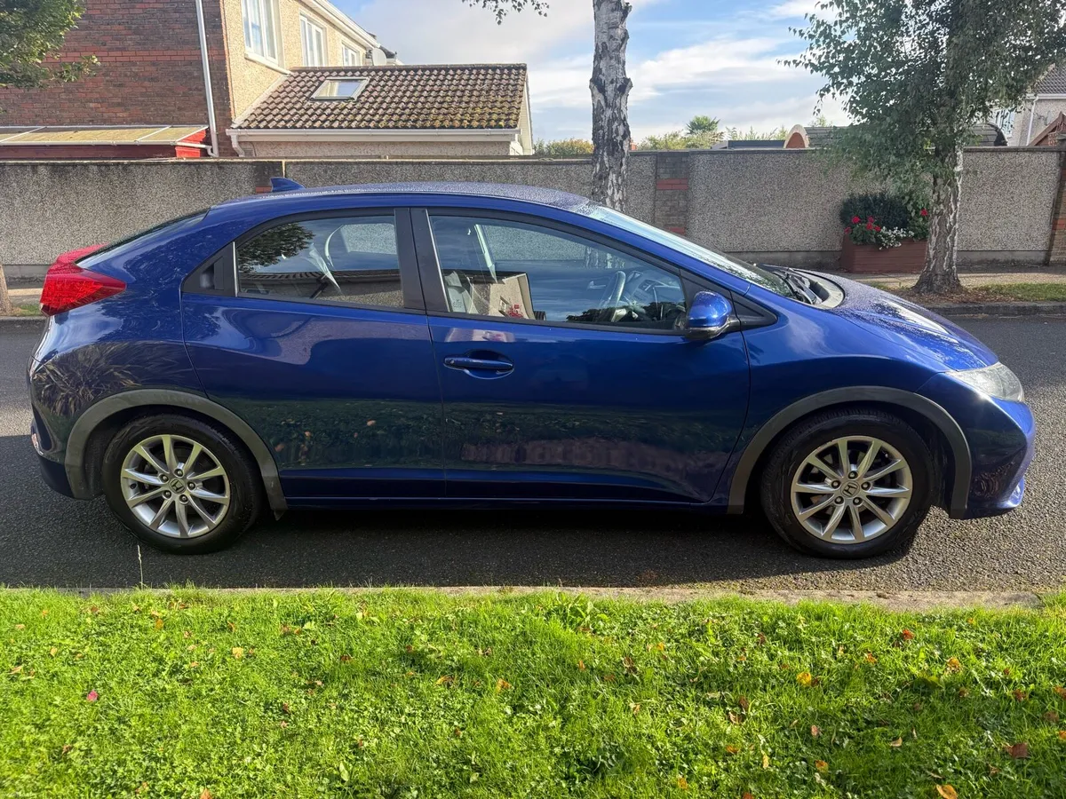 12 Honda Civic ONLY 88k kms NEW NCT 09/27 - Image 5