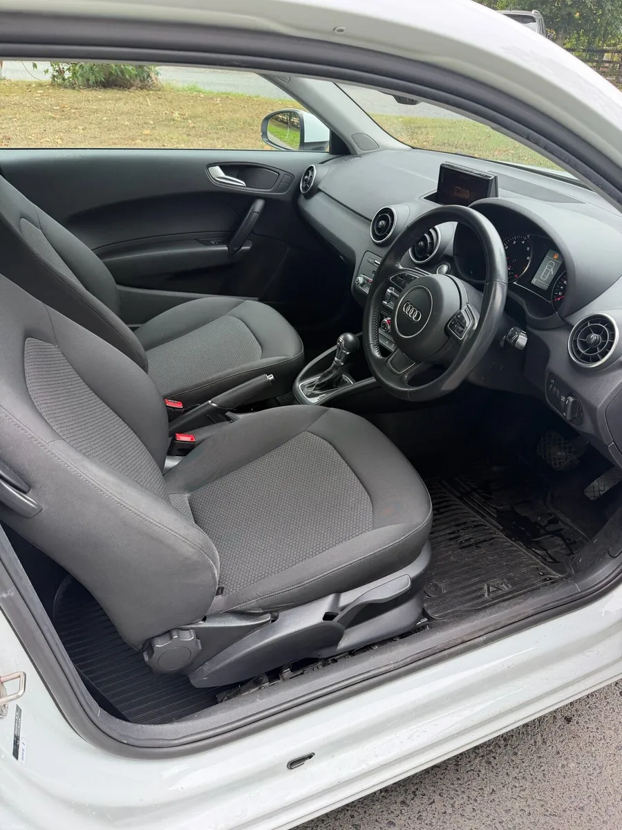 2017 Audi A1 Automatic - Image 6