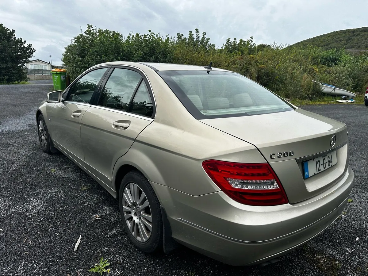 2012 Mercedes Benz C200 Elegance - Image 5