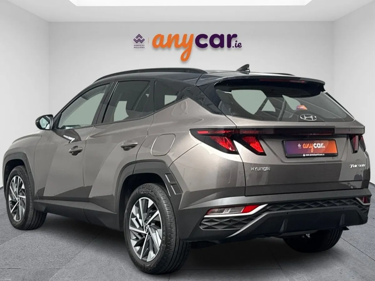 Hyundai Tucson ix35 Executive Two Tone Roof - Image 6