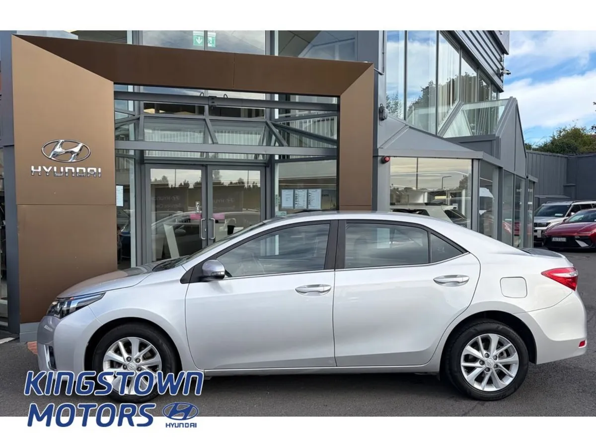 Toyota Corolla 1.4 D-4D Luna 4DR - Image 3