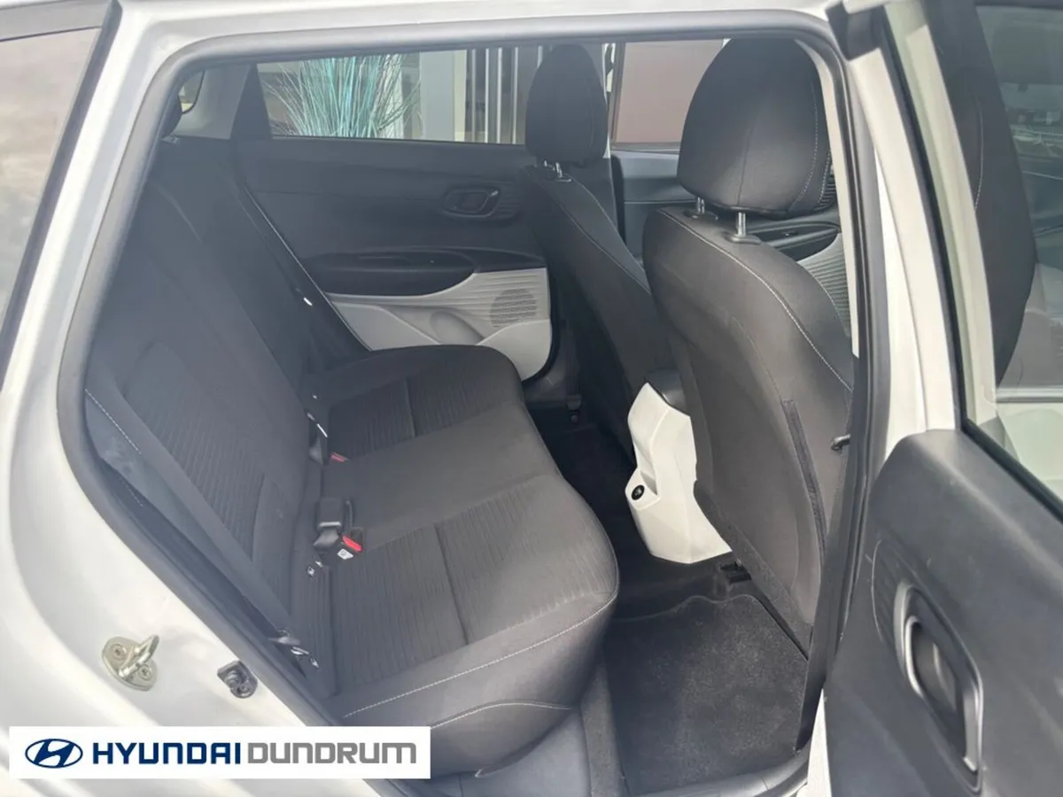 Hyundai i20 Deluxe Plus 5DR - Image 5