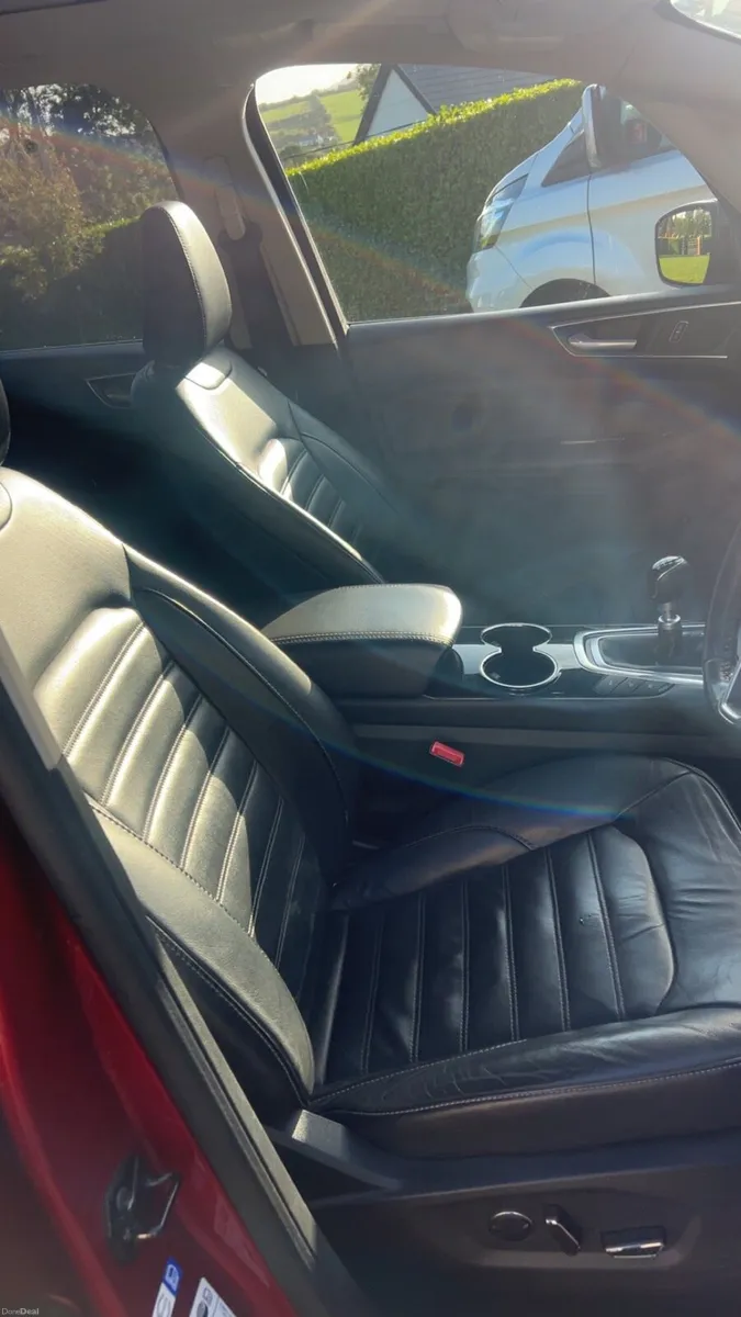 Ford galaxy - Image 5