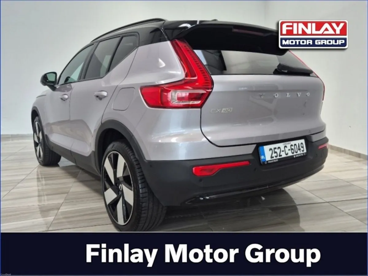 Volvo EX40 Ultra Top Spec - single motor 69kw - Image 3