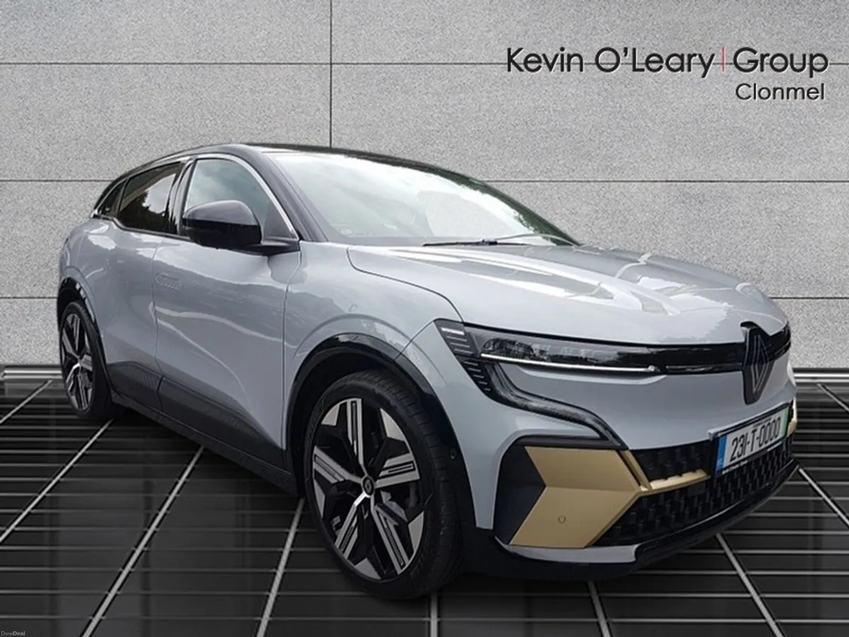 Renault Megane E-Tech Iconic EV 60kwh - Image 1