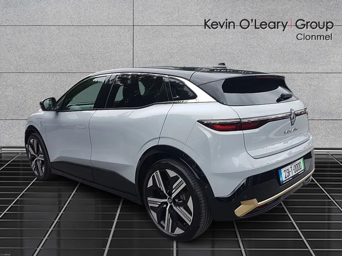 Renault Megane E-Tech Iconic EV 60kwh - Image 3