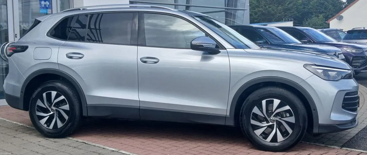 Volkswagen Tiguan EDITION 75 2.0TDI DSG 150HP **WI - Image 2