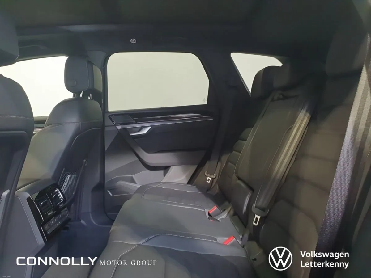 Volkswagen Touareg R 3.0 TFSI PHEV 250 kW 462HP - Image 6