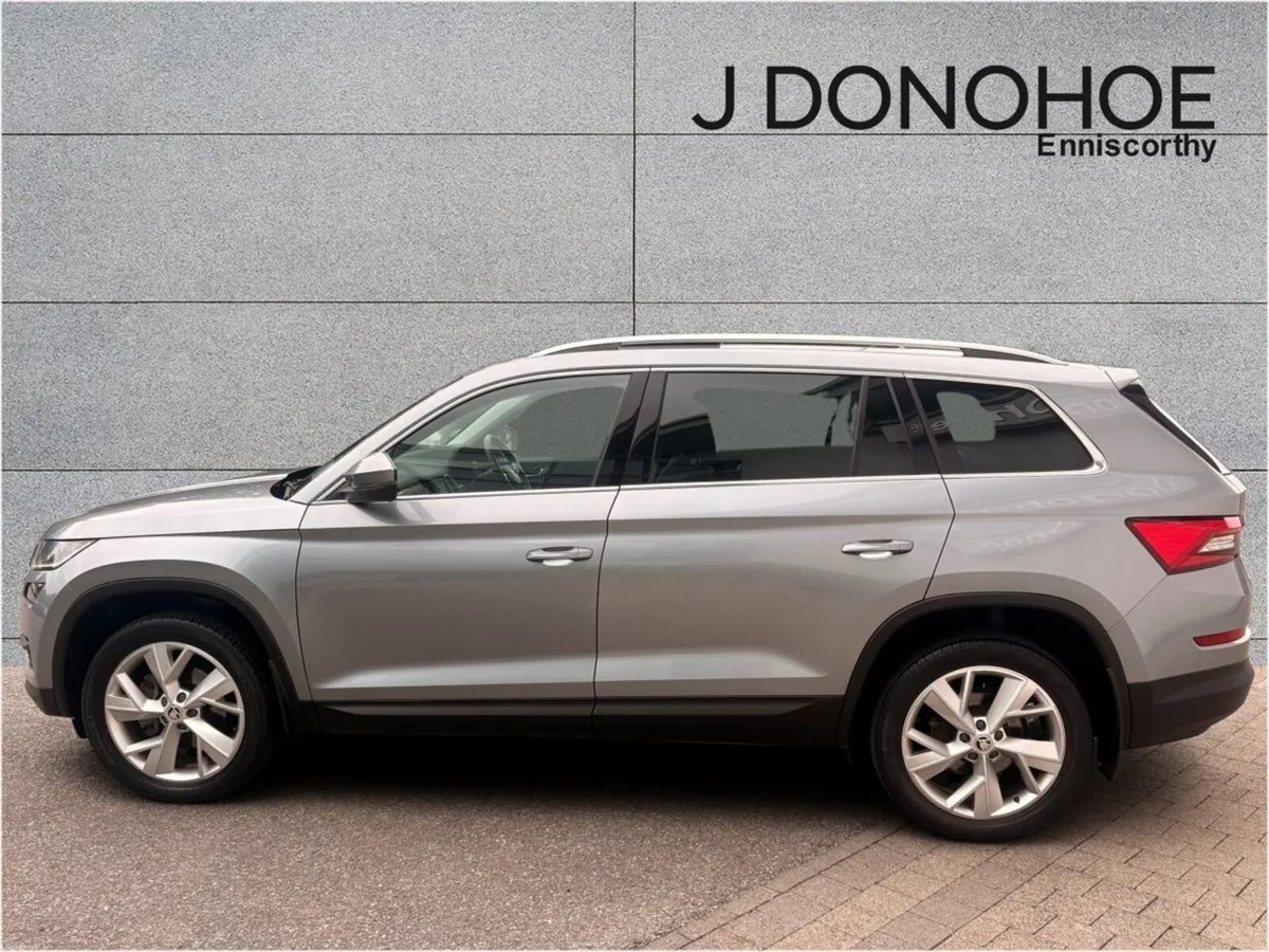 Skoda Kodiaq 2.0 TDI DSG STYLE Sunroof 7 Seat - Image 3