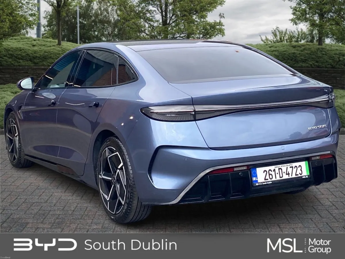 BYD SEAL ***EX-DEMO***82.5kWh Design RWD - Image 4