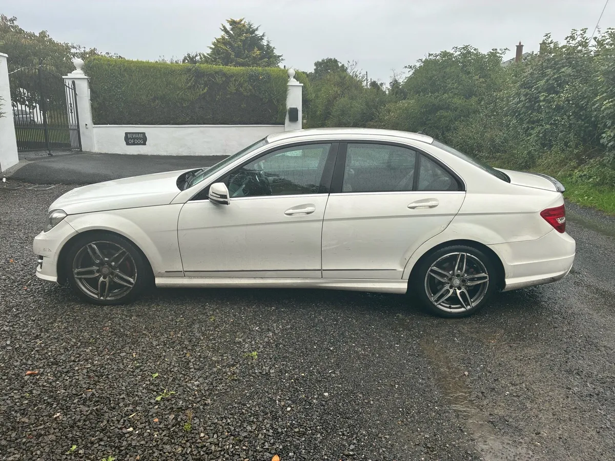 Mercedes-Benz c250 - Image 3