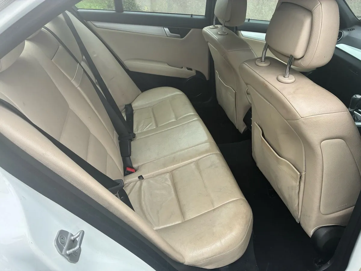 Mercedes-Benz c250 - Image 6