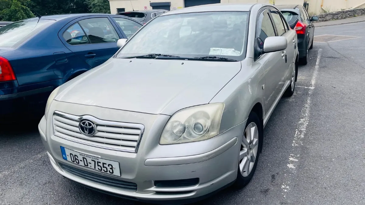 Toyota Avensis 2006 - Image 2