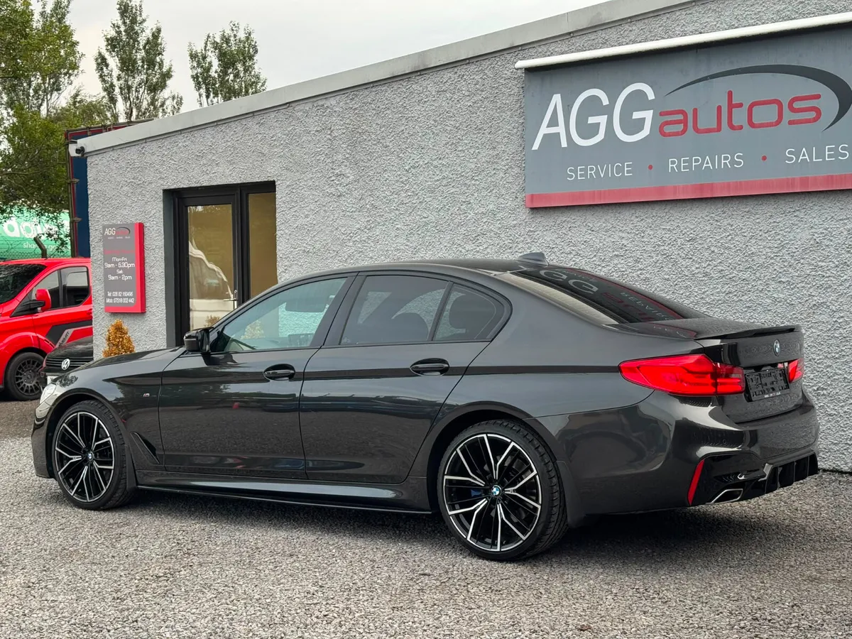 BMW 520D M SPORT - Image 5