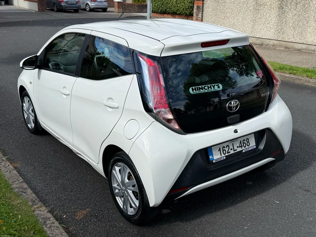 162 Toyota Aygo X-Play 107kms NEW NCT 11/27 - Image 4