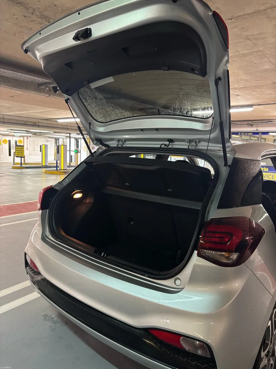 Hyundai i20 1.2L Petrol - Image 6