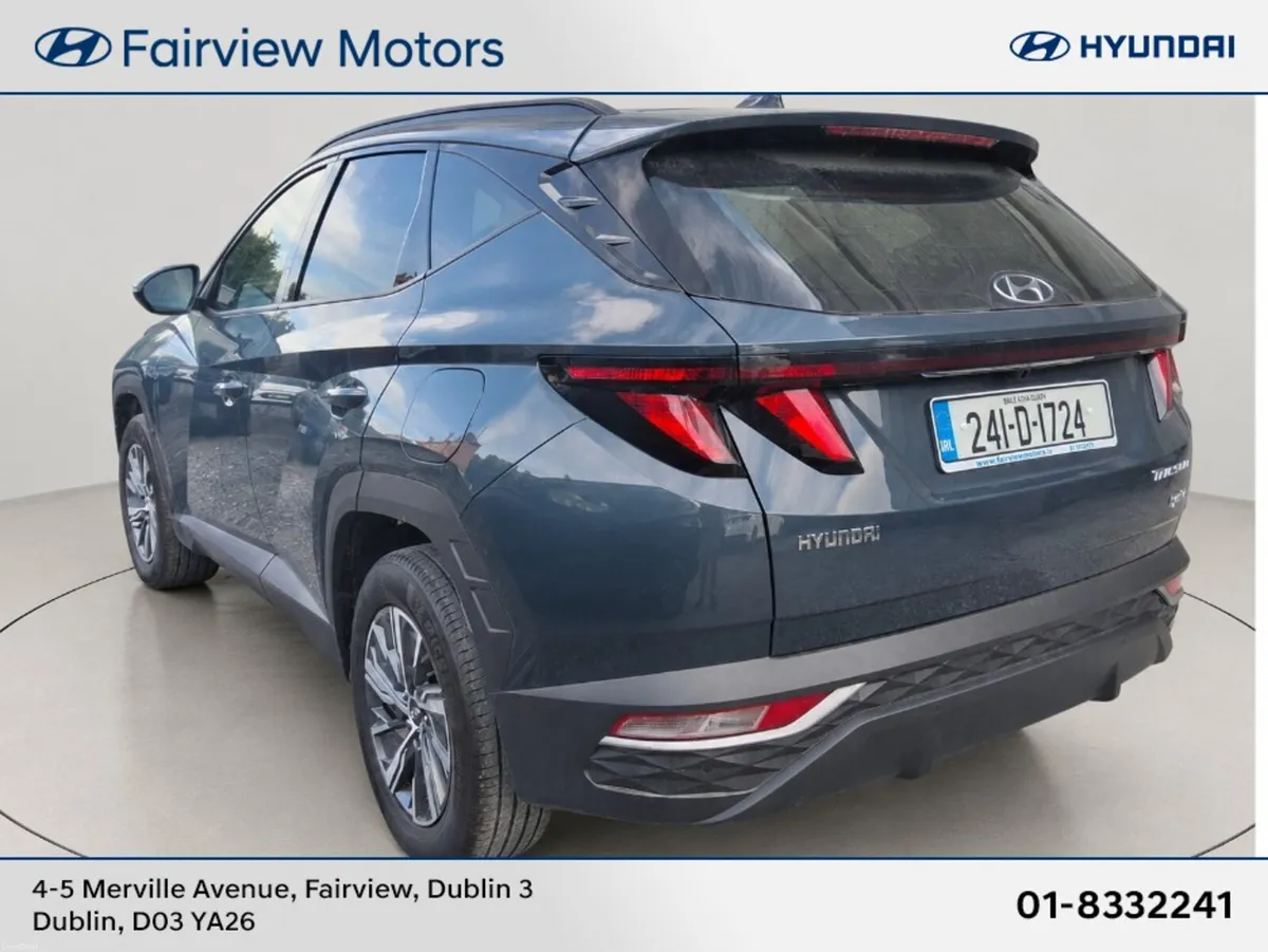 Hyundai Tucson EXECUTIVE HYBRID - Image 4