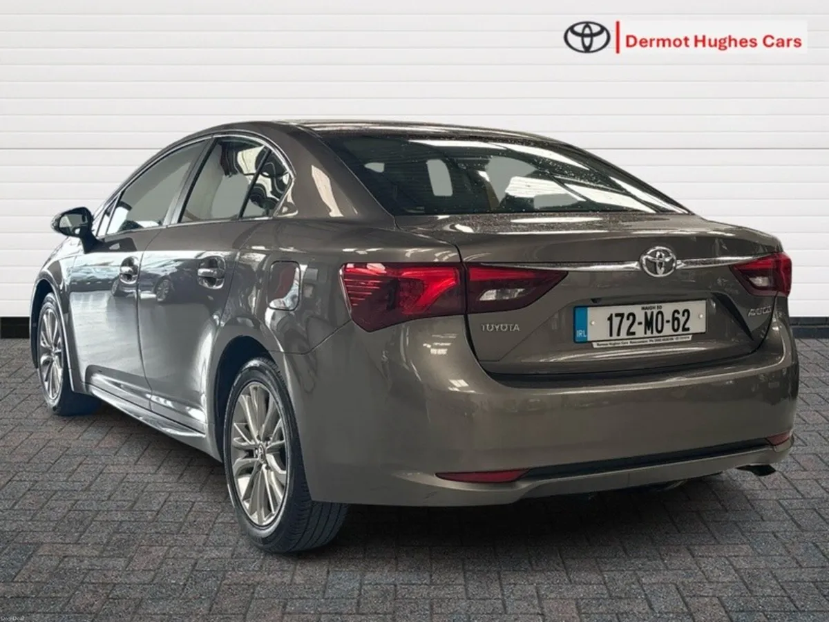 Toyota Avensis AVENSIS 2.0D LUNA SAL - Image 2